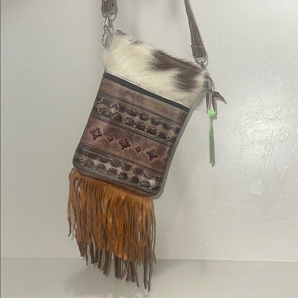 Rustic Geometric Crossbody Bag Brown and Cream - Picture 1 of 10